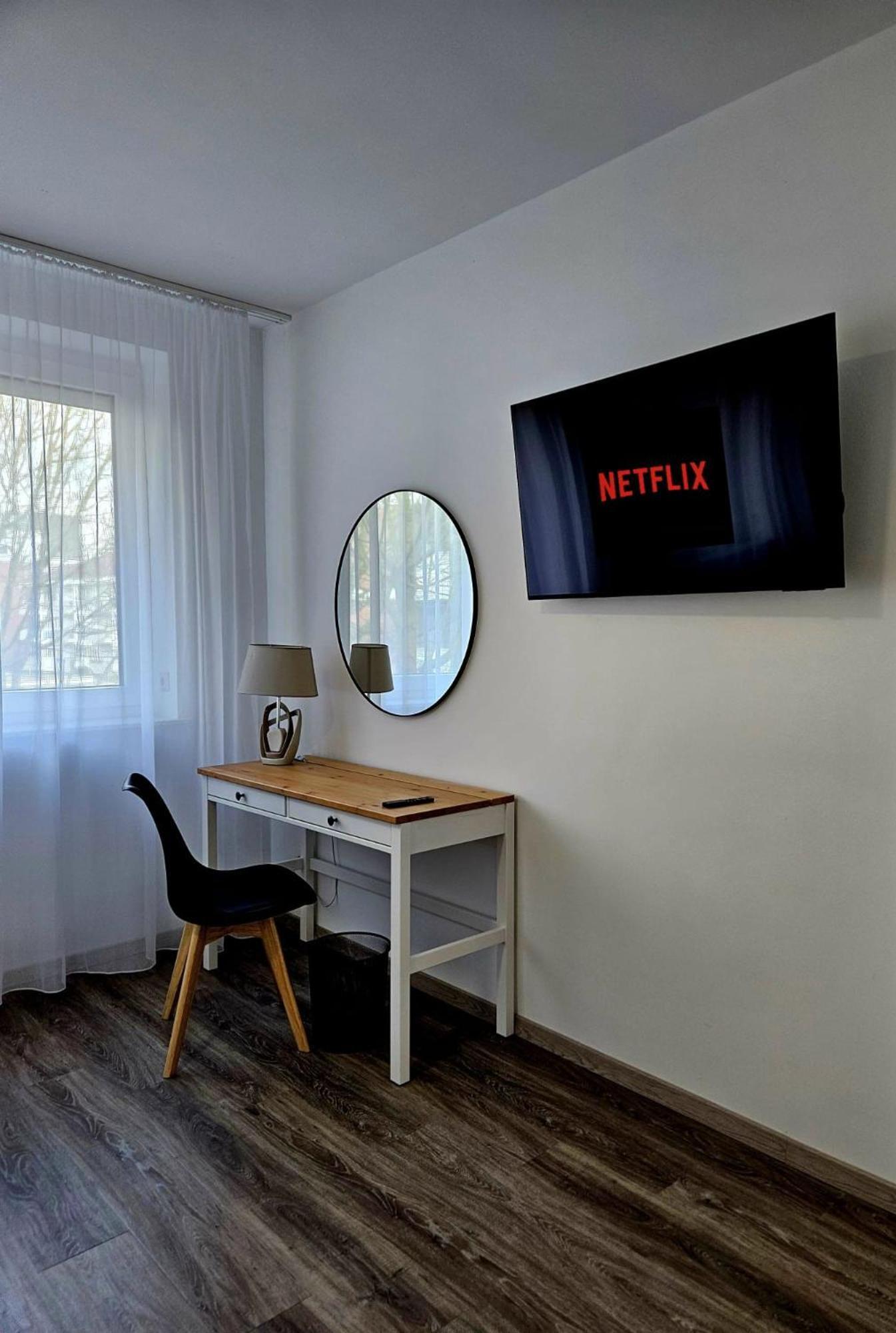 Apartment Born *