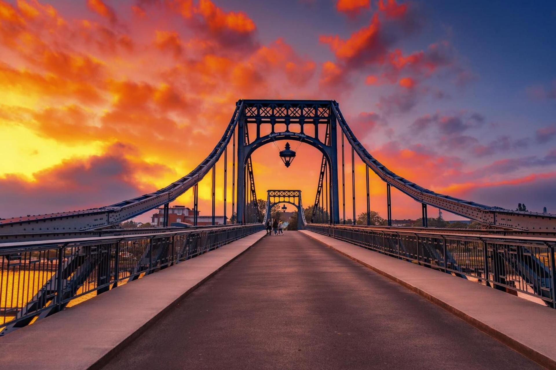 Born * Wilhelmshaven